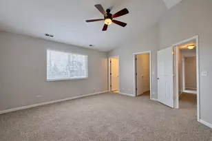 2310 Shiloh Dr, Aurora, IL 60503 - Photo 12