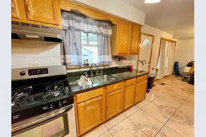 2970 W Nelson Street, Chicago, IL 60618 - Photo 6