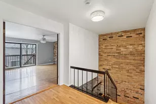 105 W Dover Dr, Mount Prospect, IL 60056 - Photo 14