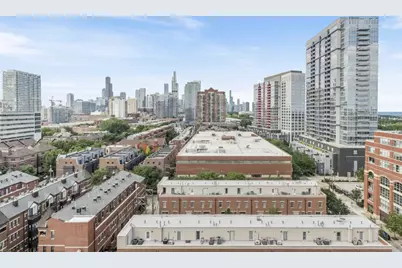 320 E 21st Street #404, Chicago, IL 60616 - Photo 20