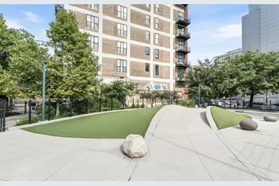 320 E 21st Street #404, Chicago, IL 60616 - Photo 28
