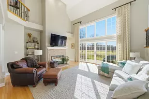 121 Boulder Dr, Lake in the Hills, IL 60156 - Photo 12