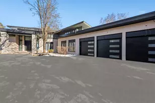 411 Woodland Ct, Glenview, IL 60025 - Photo 4