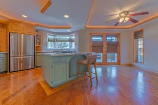 1634 N 74th Ct, Elmwood Park, IL 60707 - Photo 6