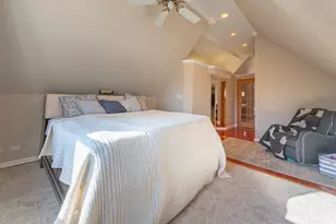 1634 N 74th Ct, Elmwood Park, IL 60707 - Photo 18