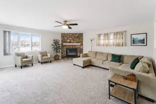 1520 Yorkshire Dr, Hanover Park, IL 60133 - Photo 14