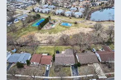 1520 Yorkshire Drive, Hanover Park, IL 60133 - Photo 28