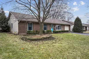 1520 Yorkshire Dr, Hanover Park, IL 60133 - Photo 2