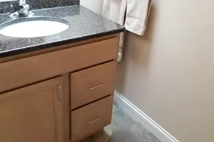 1045 Marquette St, Lasalle, IL 61301 - Photo 6