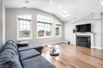 6140 W Gunnison Street #3, Chicago, IL 60630 - Photo 10