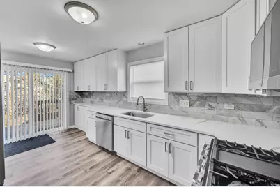 162 Wilson Way, South Elgin, IL 60177 - Photo 4