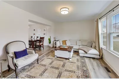 270 Pebblestone Road, Naperville, IL 60565 - Photo 6