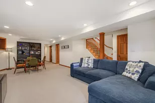 2724 N Troy St, Chicago, IL 60647 - Photo 16