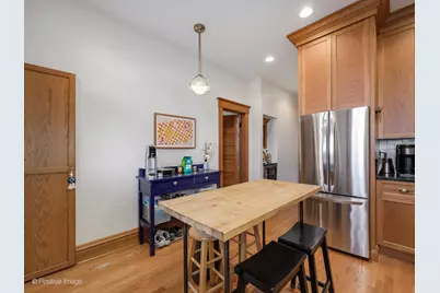 2724 N Troy Street, Chicago, IL 60647 - Photo 10