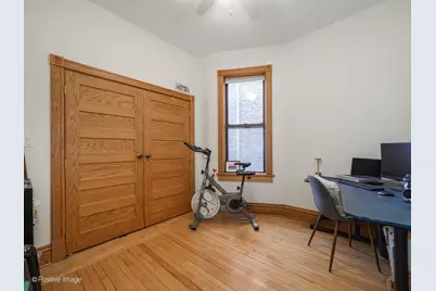 2724 N Troy Street, Chicago, IL 60647 - Photo 12