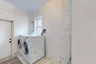 1543 W George St, Chicago, IL 60657 - Photo 16