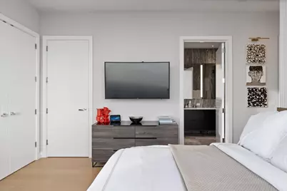 14 W Superior Street #5503, Chicago, IL 60654 - Photo 16