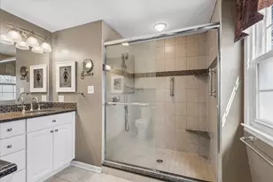 1318 Gamon Rd, Wheaton, IL 60189 - Photo 22