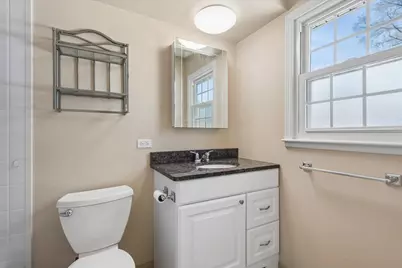 1318 Gamon Road, Wheaton, IL 60189 - Photo 20