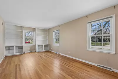 1318 Gamon Road, Wheaton, IL 60189 - Photo 16