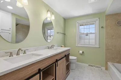 1318 Gamon Road, Wheaton, IL 60189 - Photo 26