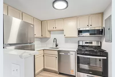 79 Maude Avenue #E, Fox Lake, IL 60020 - Photo 6