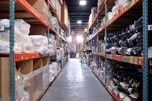 5480 N Elston Ave, Chicago, IL 60630 - Photo 16