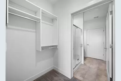 27 W Park Boulevard #303, Villa Park, IL 60181 - Photo 6