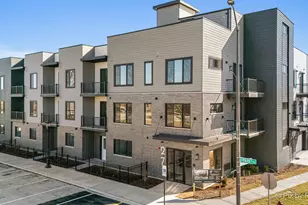 27 W Park Blvd, Villa Park, IL 60181 - Photo 1