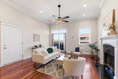 2249 W Irving Park Road #4, Chicago, IL 60618 - Photo 10