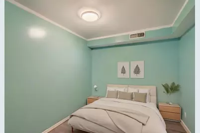 8151 S Bennett Avenue, Chicago, IL 60617 - Photo 18