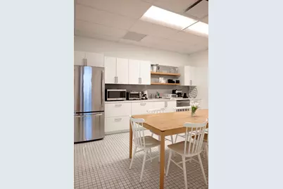 5480 N Elston Avenue, Chicago, IL 60630 - Photo 12