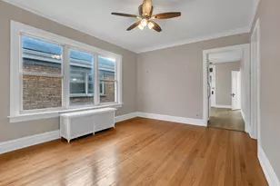 6138 N Meade Ave, Chicago, IL 60646 - Photo 18