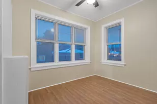 6138 N Meade Ave, Chicago, IL 60646 - Photo 10