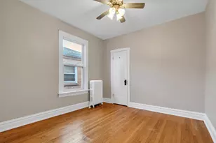 6138 N Meade Ave, Chicago, IL 60646 - Photo 8