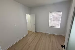 7717 N Sheridan Rd, Chicago, IL 60626 - Photo 8