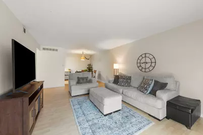 8000 Woodglen Lane #102, Downers Grove, IL 60516 - Photo 10