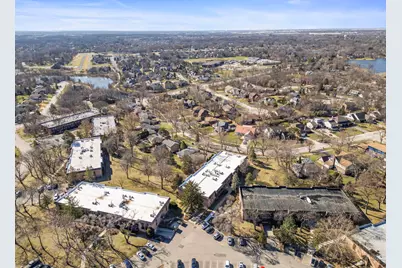 8000 Woodglen Lane #102, Downers Grove, IL 60516 - Photo 18