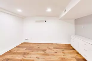 5061 N Kimberly Ave, Chicago, IL 60630 - Photo 32