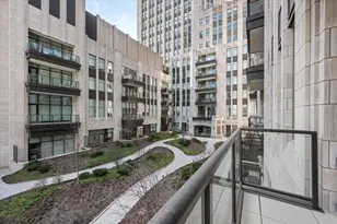 435 N Michigan Ave, Chicago, IL 60611 - Photo 14