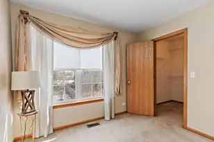 9888 Wakefield Ln, Huntley, IL 60142 - Photo 12