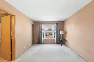 9888 Wakefield Ln, Huntley, IL 60142 - Photo 8