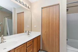 9888 Wakefield Ln, Huntley, IL 60142 - Photo 10