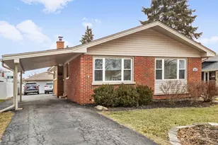 249 N Craig Pl, Lombard, IL 60148 - Photo 1