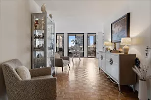 200 E Delaware Pl, Chicago, IL 60611 - Photo 8