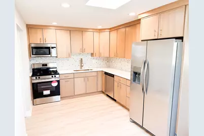 4943 W 63rd Street #201, Chicago, IL 60638 - Photo 2