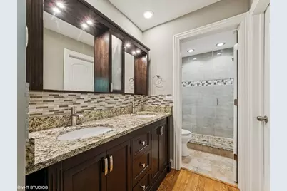 651 Garth Road, Wheeling, IL 60090 - Photo 12