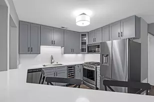 730 Hamilton Circle, Schaumburg, IL 60194 - Photo 18