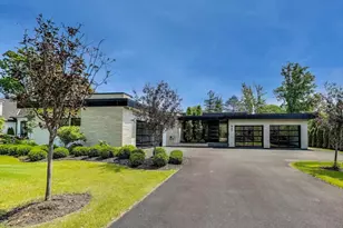 821 Harms Rd, Glenview, IL 60025 - Photo 2