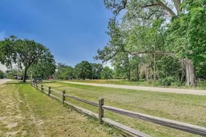 821 Harms Road, Glenview, IL 60025 - Photo 40